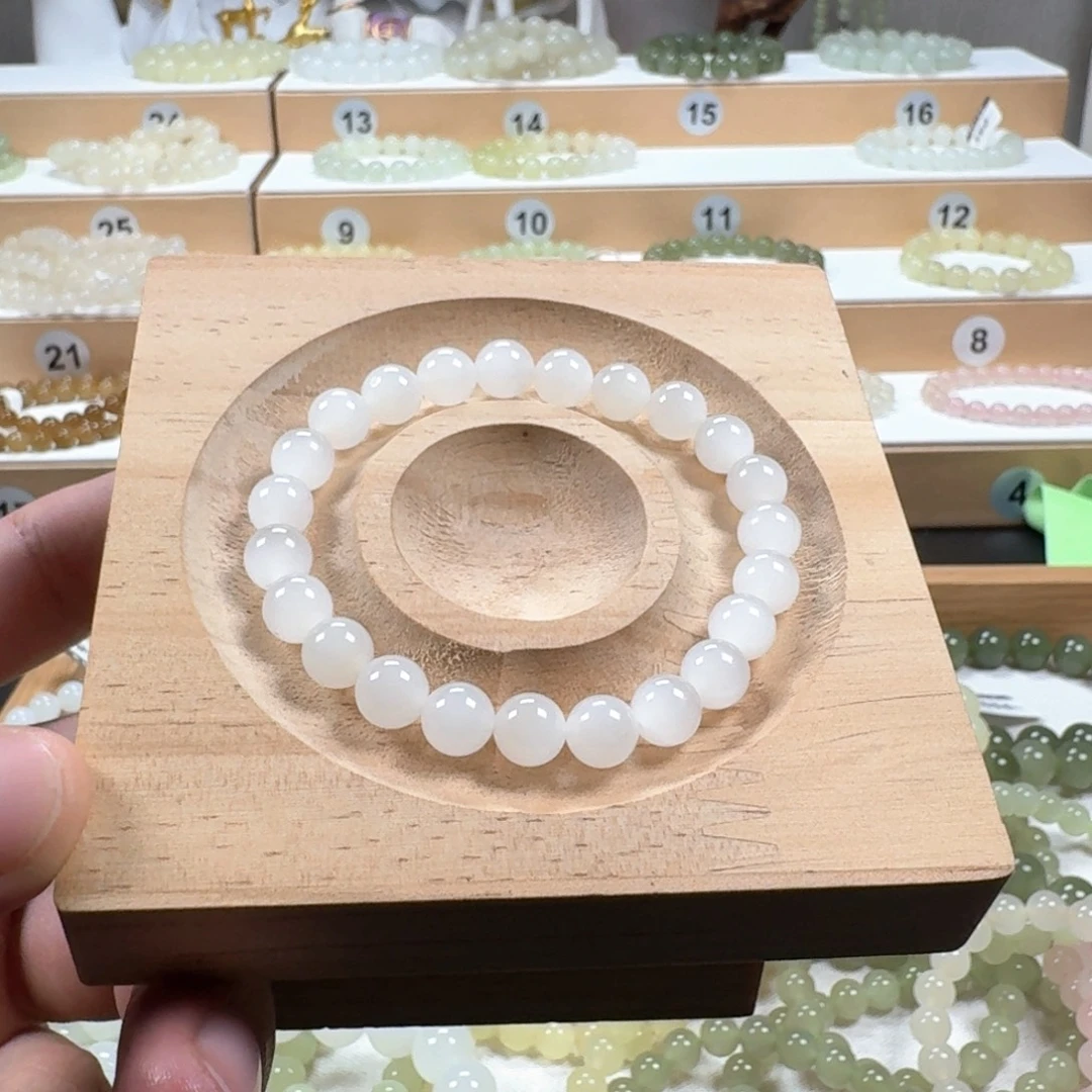 没***可未镶嵌手串和田玉