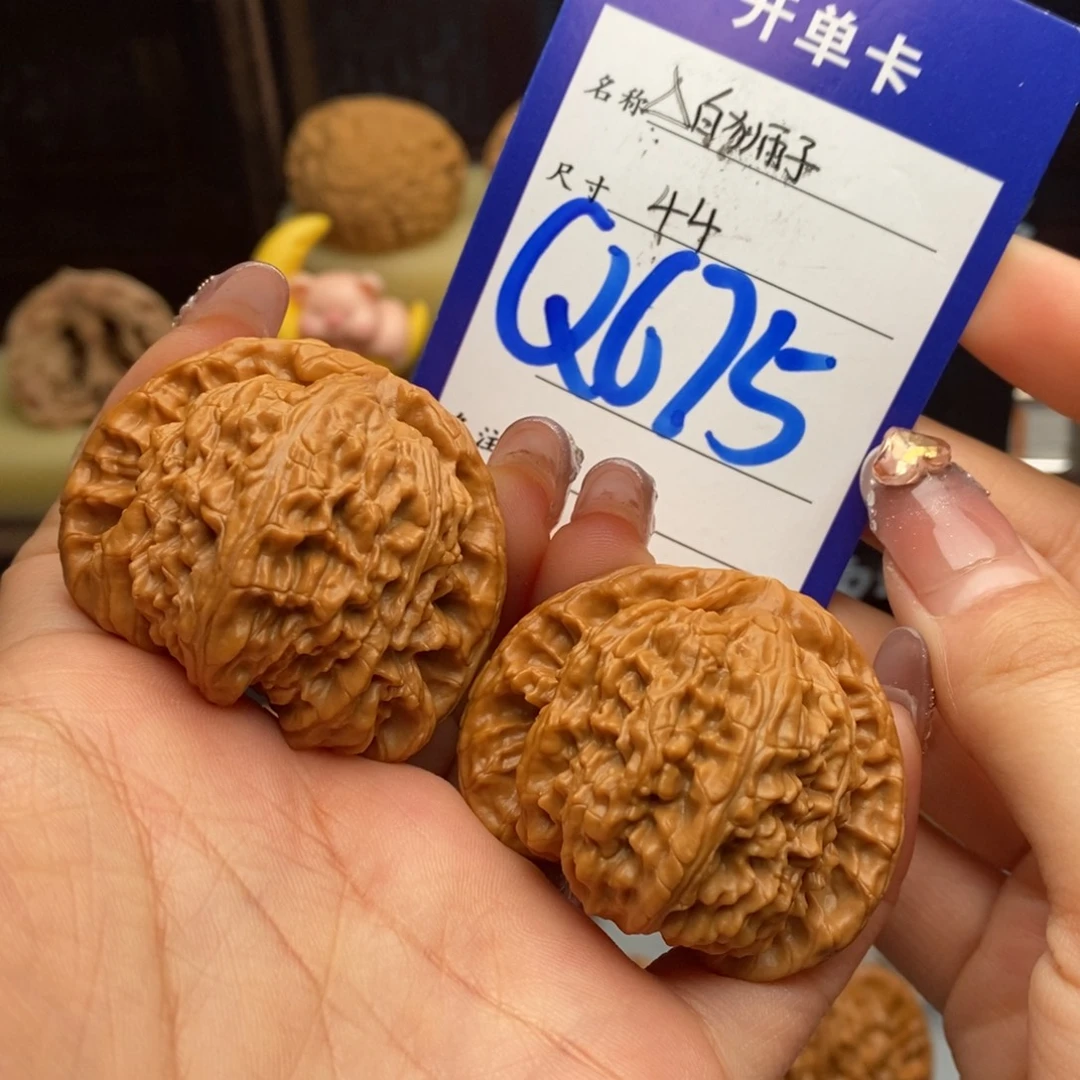 吊坠文玩核桃白狮子