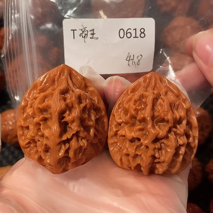 吊坠文玩核桃帝王41.8