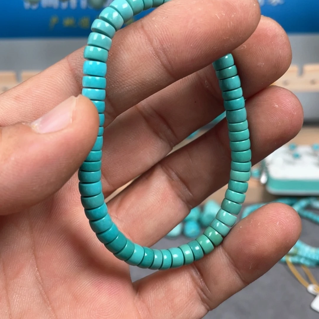 【***】绿松石未镶嵌颈饰