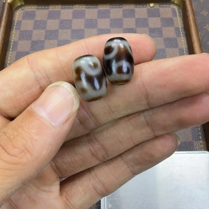 颈饰琉璃文玩配饰