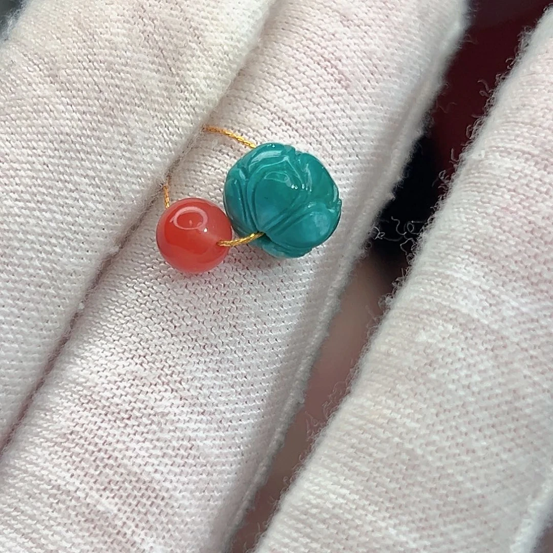 南红玛瑙未镶嵌珠宝奇石