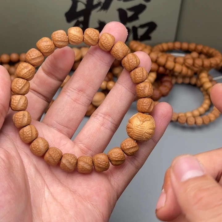 是***吖手串猴头核桃6号巨蟒