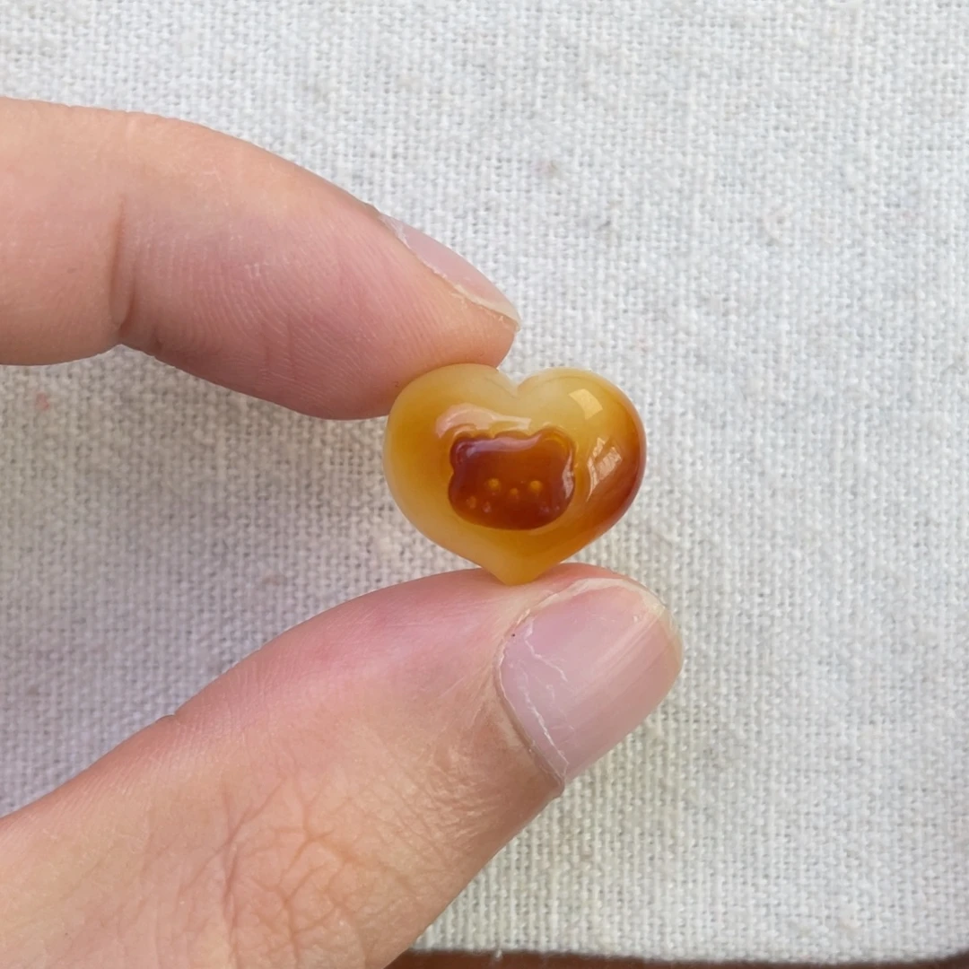 琥珀未镶嵌珠宝奇石小熊爱心