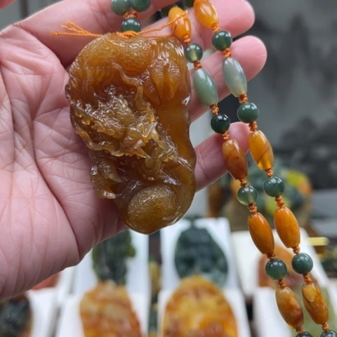 岫玉未镶嵌挂件挂件