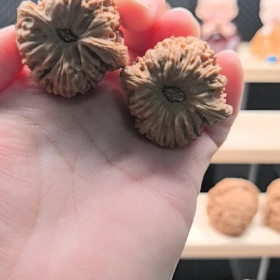 A***生枣木文玩核桃南疆石
