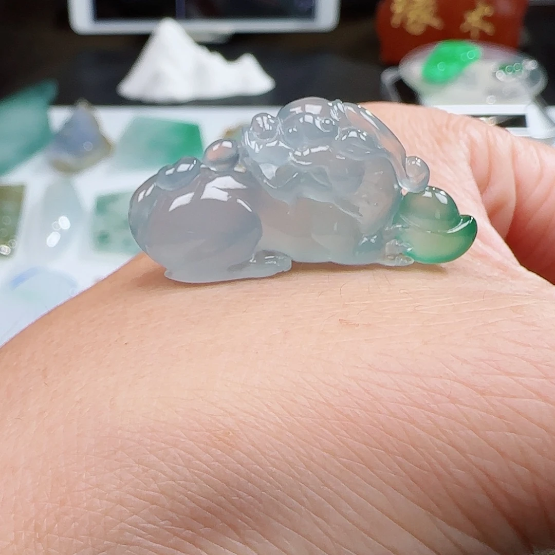 定制翡翠未镶嵌缅甸翡翠挂件