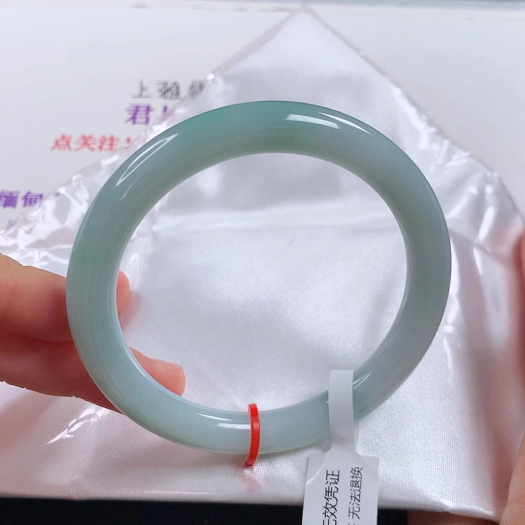 未镶嵌手镯翡翠 圆条①⑥⑧ 需包容皮扣