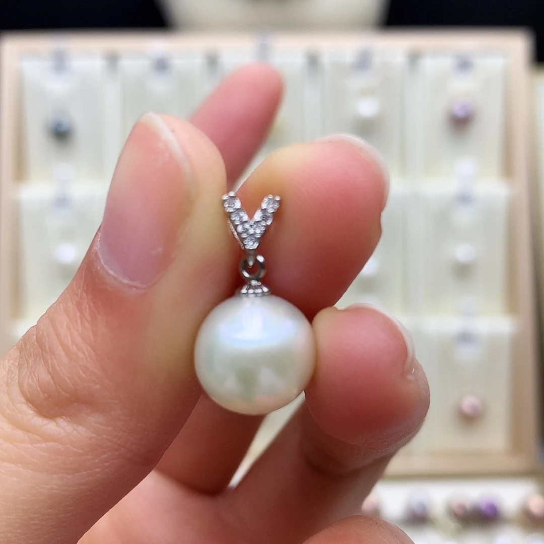 淡水珍珠合金颈饰