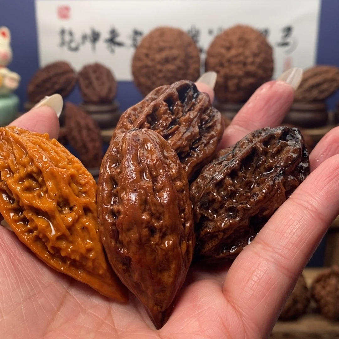 文玩核桃吊坠熊***?22雅秋