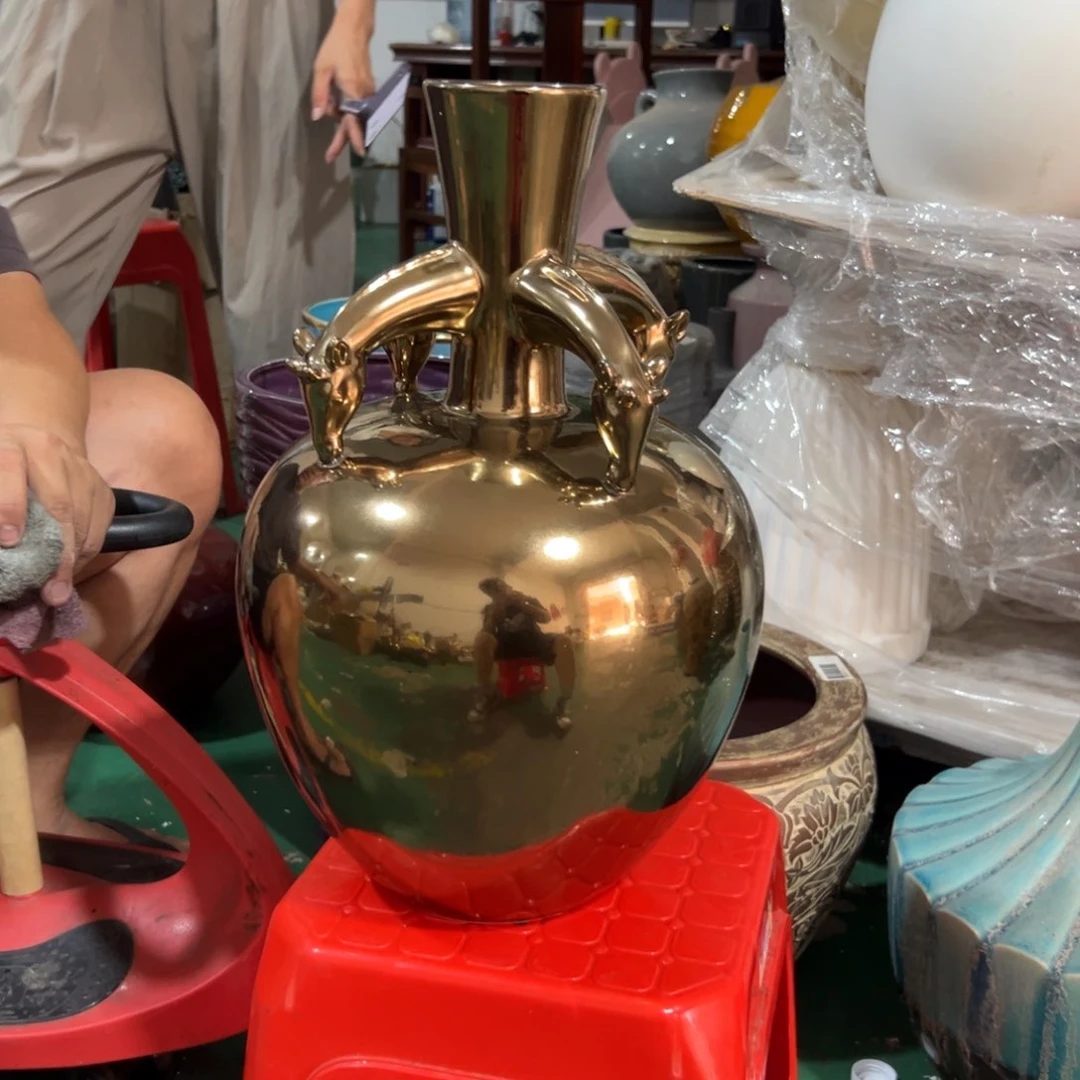 摆件42 号高温陶瓷装饰品（部分微瑕）古铜