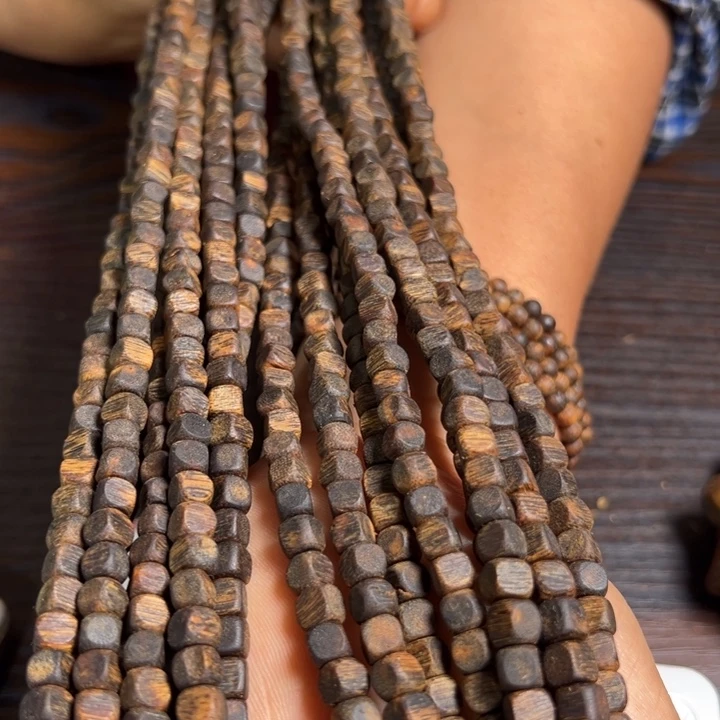 沉香手串白棋母树沉水22克卡5多样性发1条