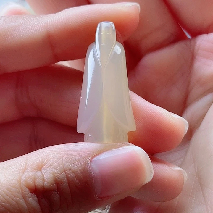 手饰玛瑙未镶嵌翁仲