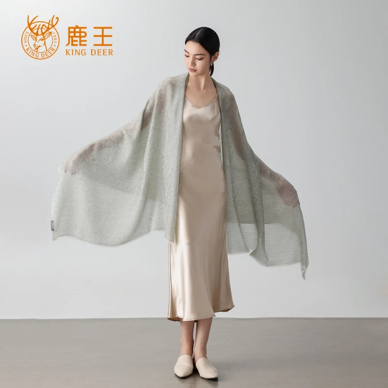 鹿王25秋冬新款100山羊绒精纺时尚提花女披肩 WXL007