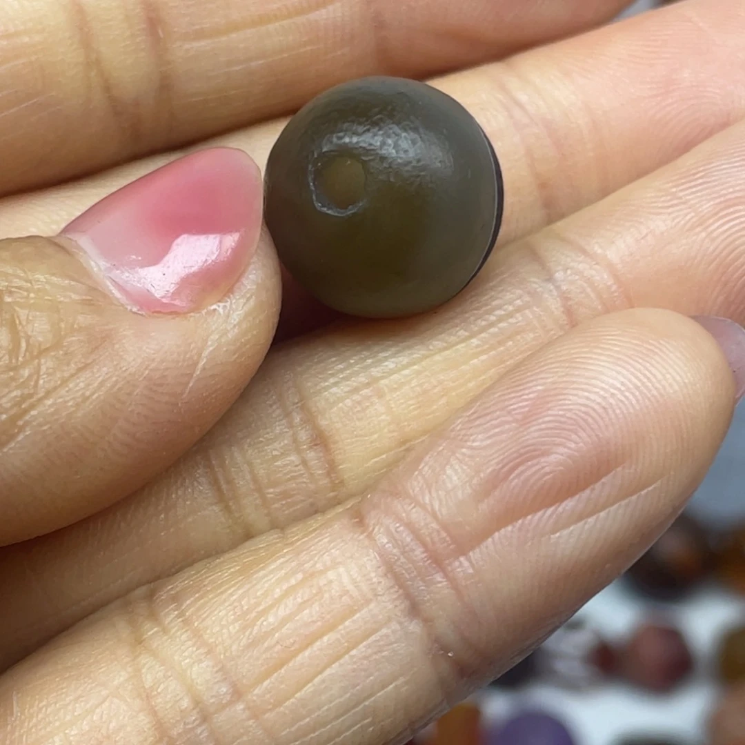 玛瑙/玉髓吊坠未镶嵌安***记