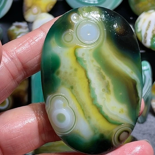 【闪购商品】玛瑙珠宝奇石未镶嵌高*飞