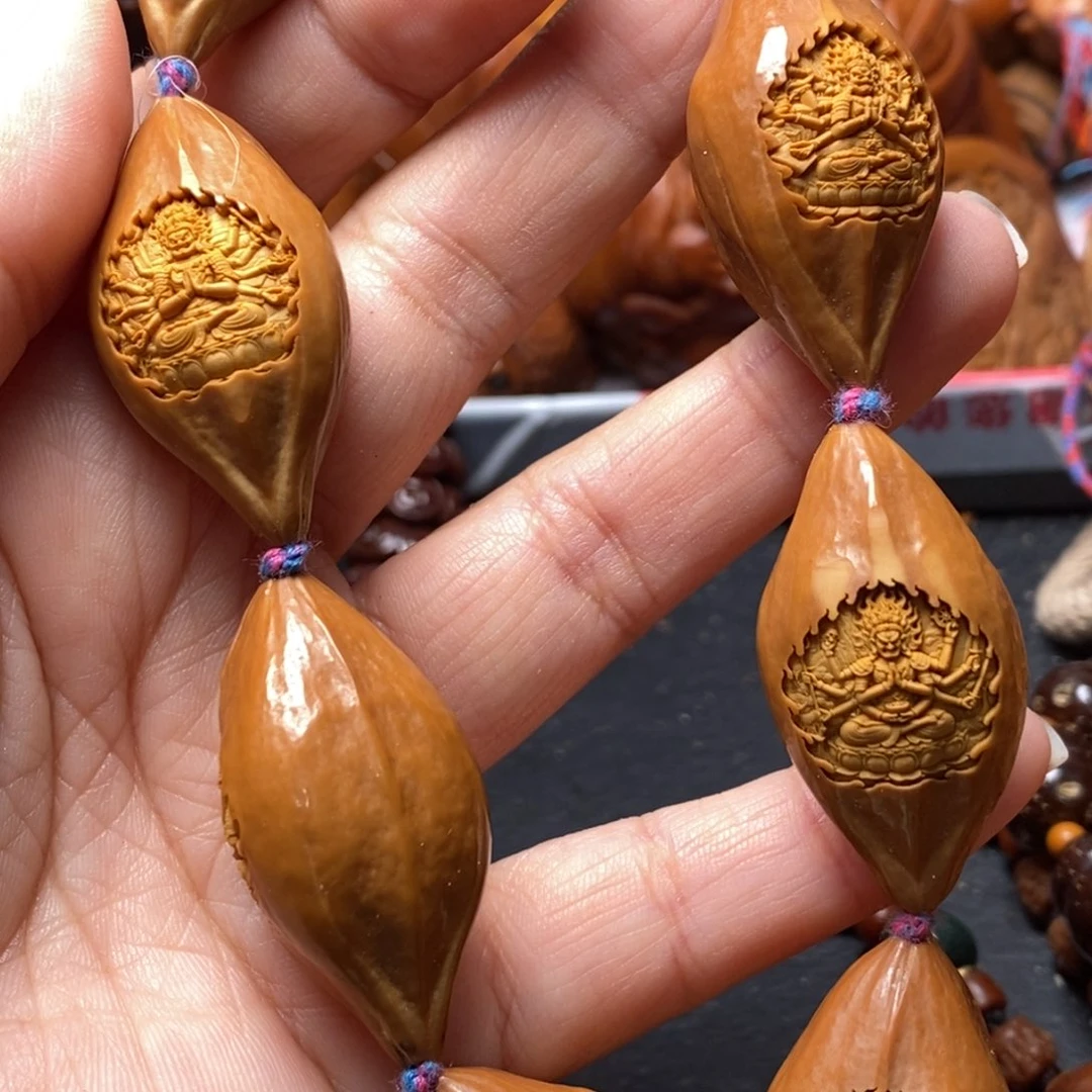 吊坠猴头核桃橄榄