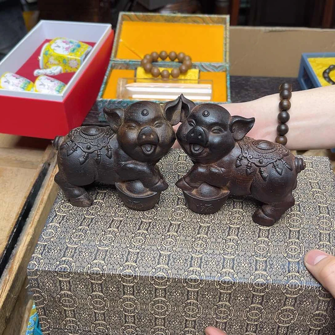 大叶紫檀（黑酸枝木类）