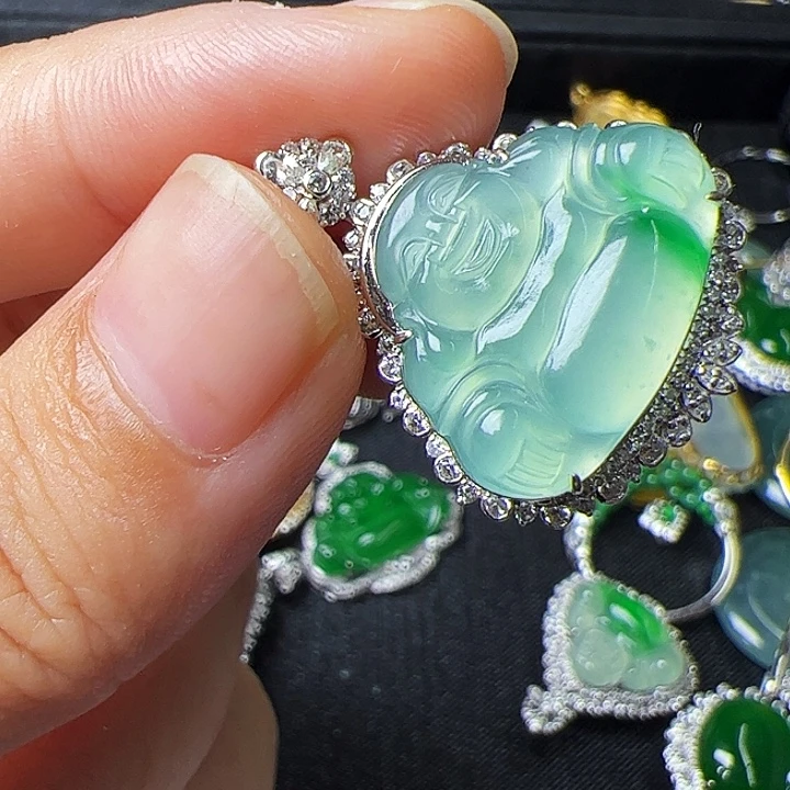 翡翠18K金镶嵌吊坠(不含链)