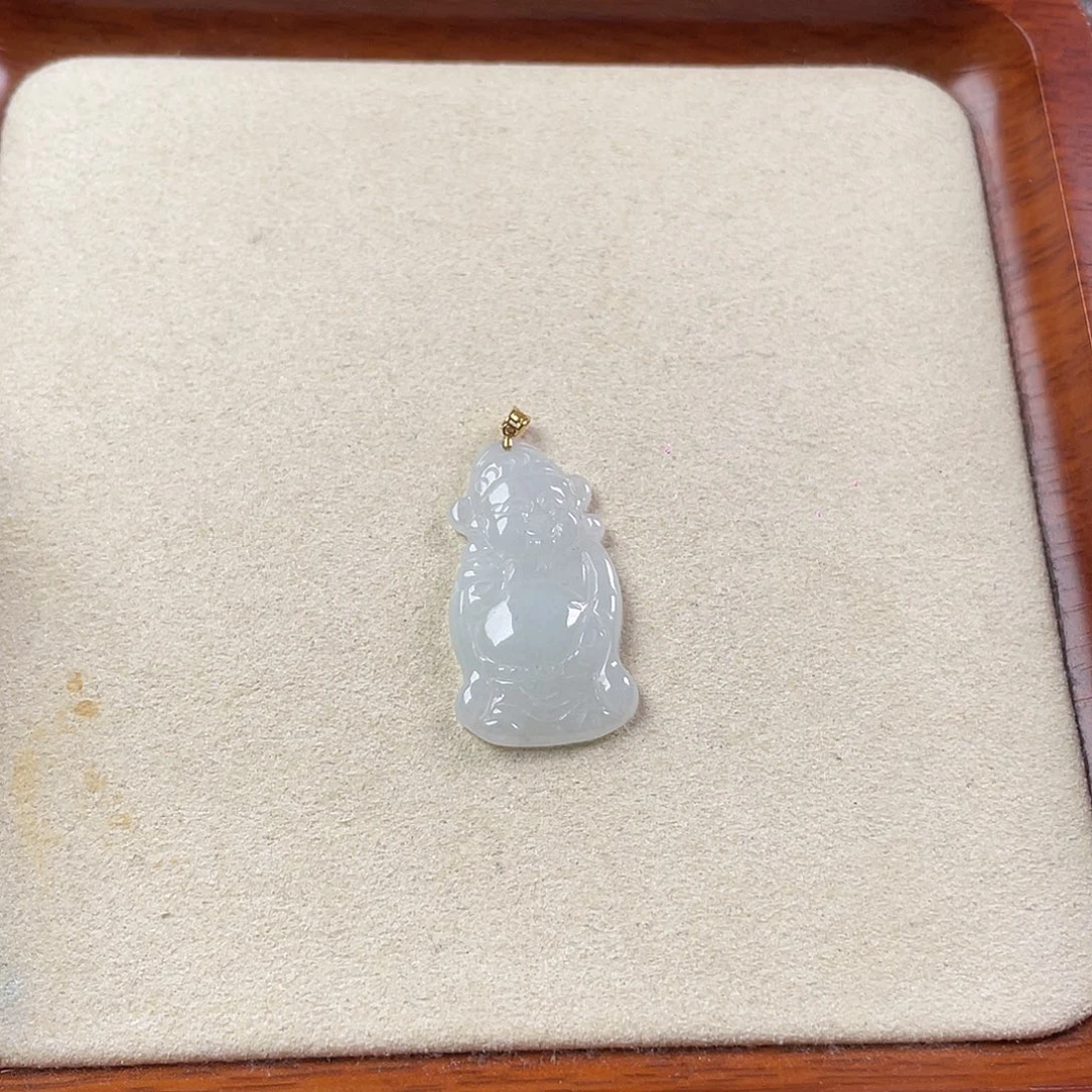 翡翠未镶嵌手链财爷爷