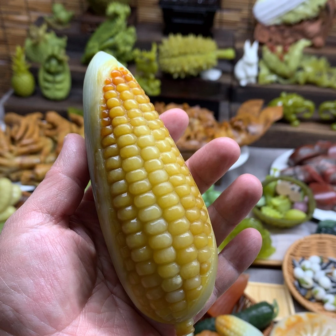 未镶嵌蛇纹石玉摆件