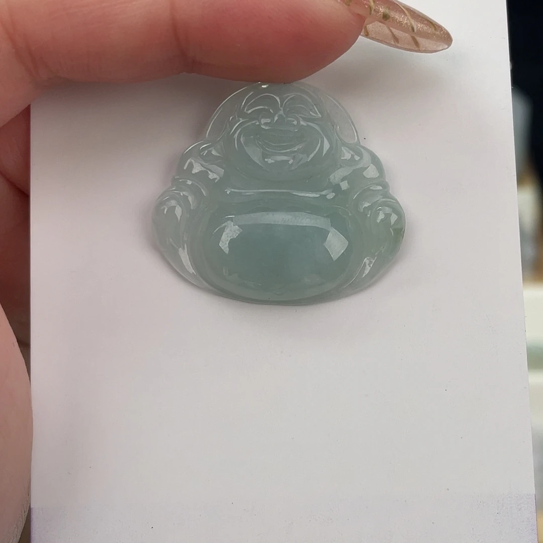 翡翠未镶嵌颈饰佛公