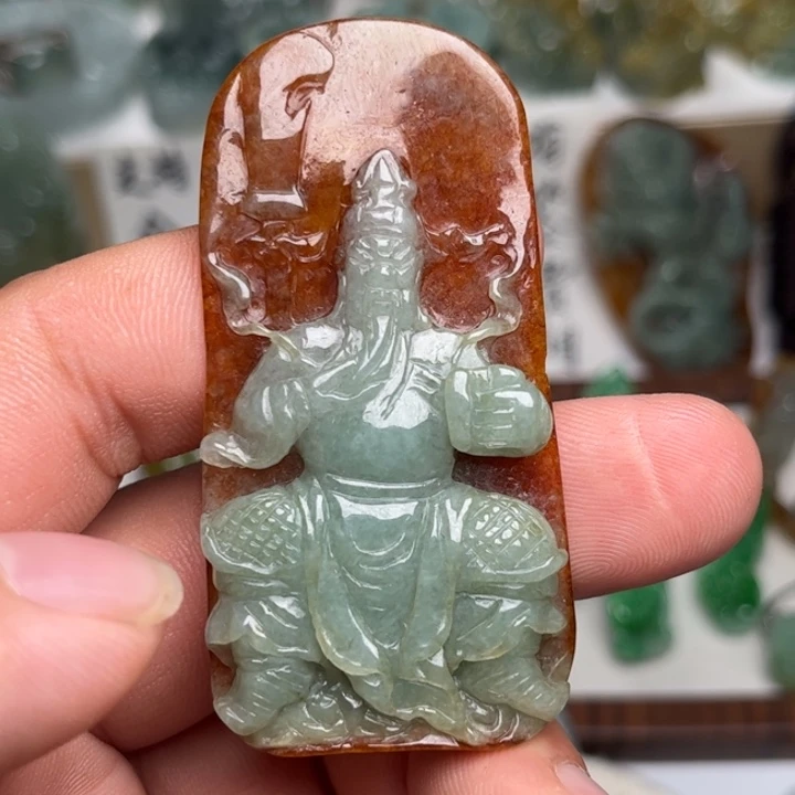 颈饰未镶嵌翡翠关公