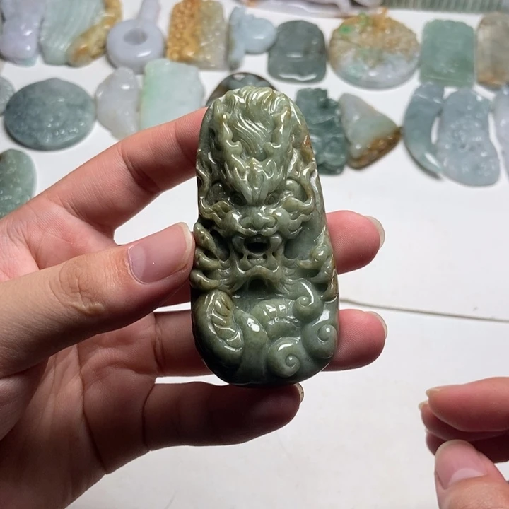 颈饰未镶嵌翡翠龙牌25