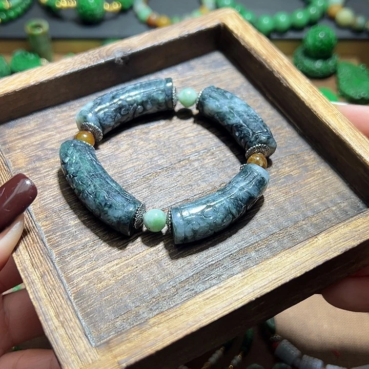 翡翠手串银S925镶嵌翡翠手串