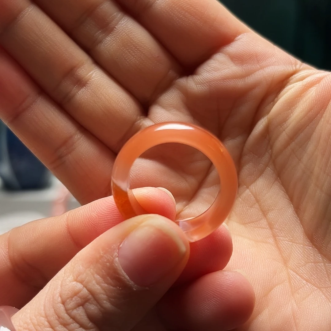 南红玛瑙未镶嵌珠宝奇石