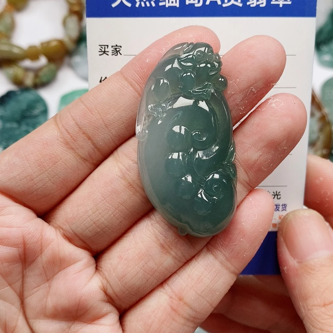 颈饰未镶嵌翡翠貔貅如意