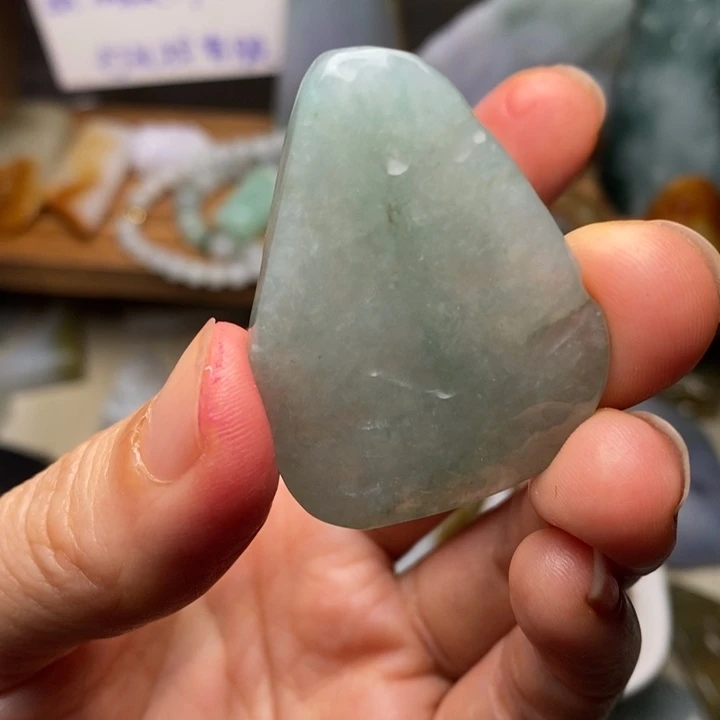 翡翠未镶嵌颈饰天然