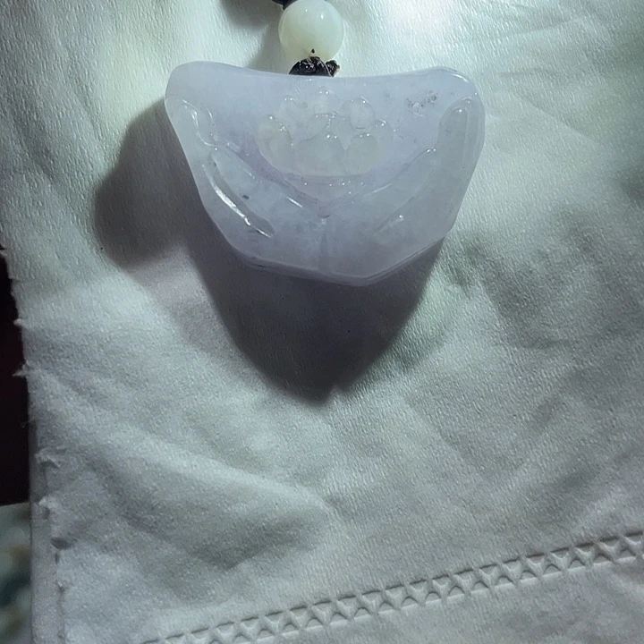 翡翠未镶嵌吊坠(不含链)佛手－品清莲