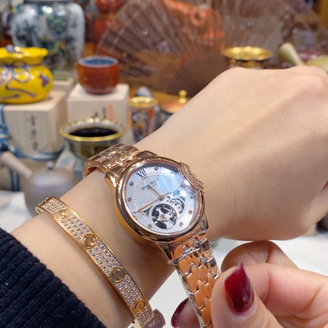 精钢小牛皮（革）精钢石英机芯