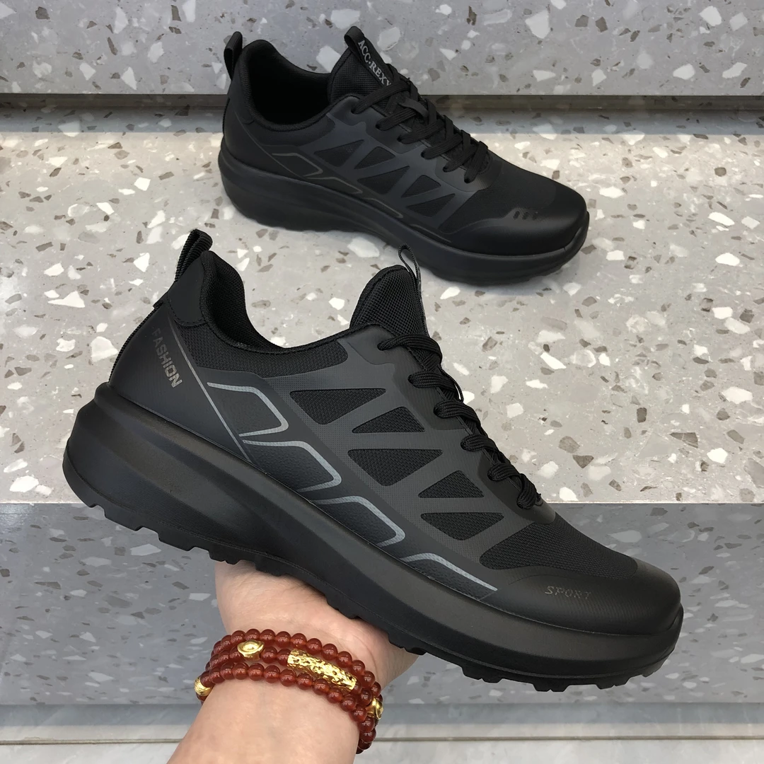 男鞋2025春季黑色运动鞋厚底百搭轻便透气休闲鞋飞织面防滑潮鞋