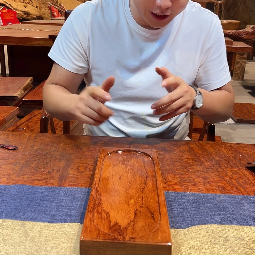 玉木（非红木类）巴花学名古夷苏木