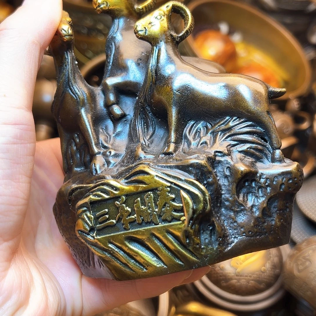 精美铜器工艺品等