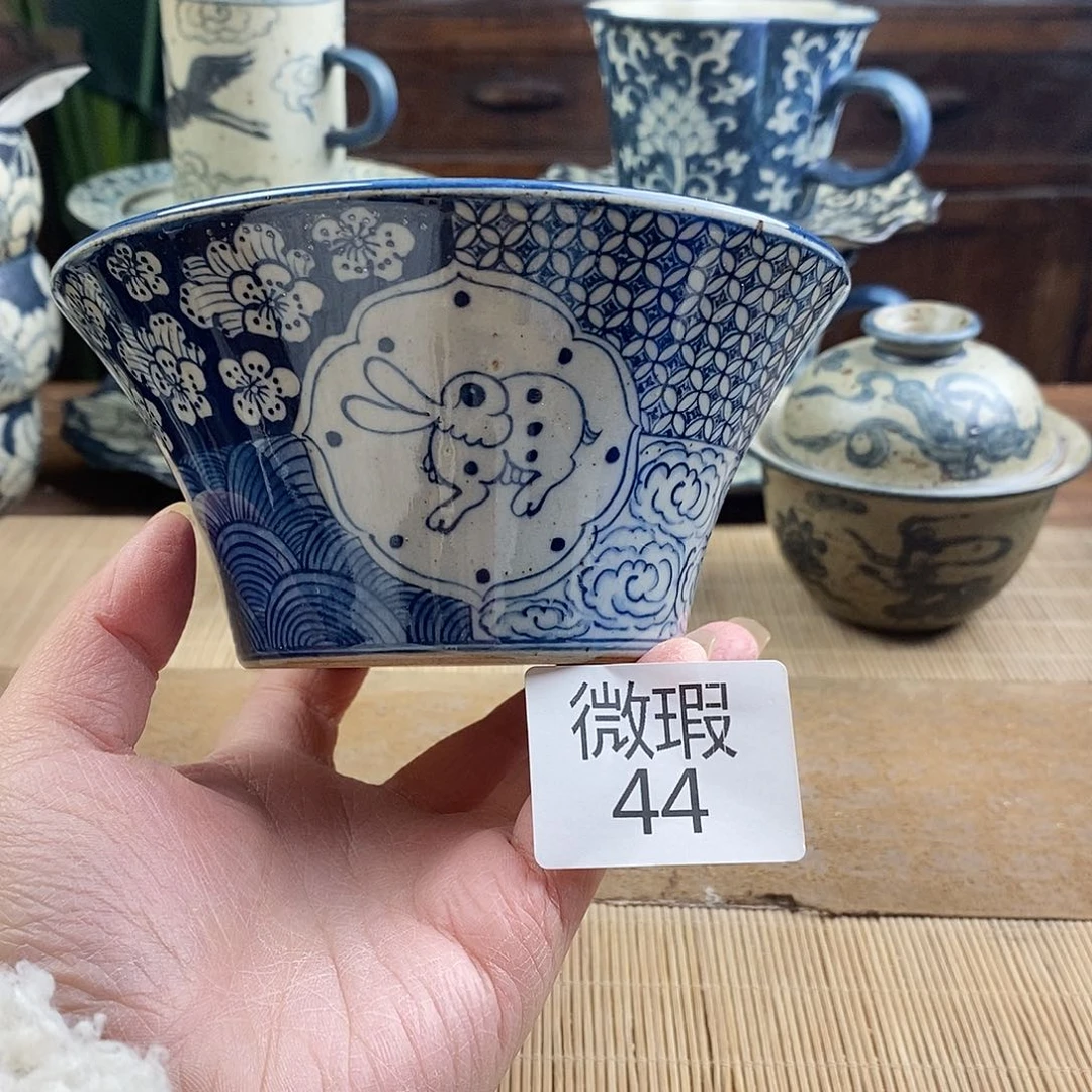 手工手绘青花陶瓷