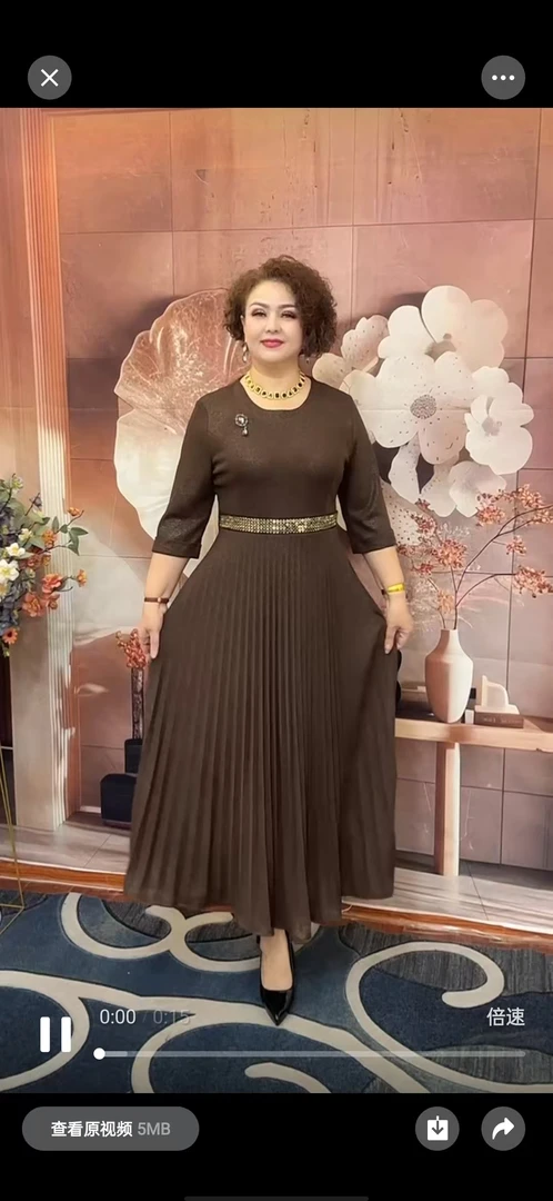 大码连衣裙妈妈款乌鲁木齐发货现货秒发