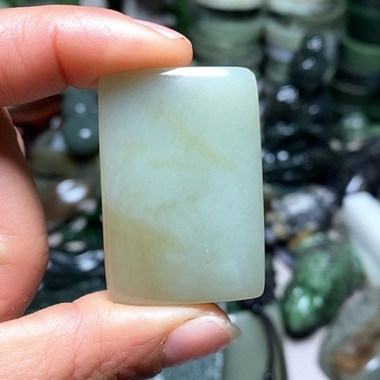 未镶嵌和田玉（糖玉）珠宝半成品