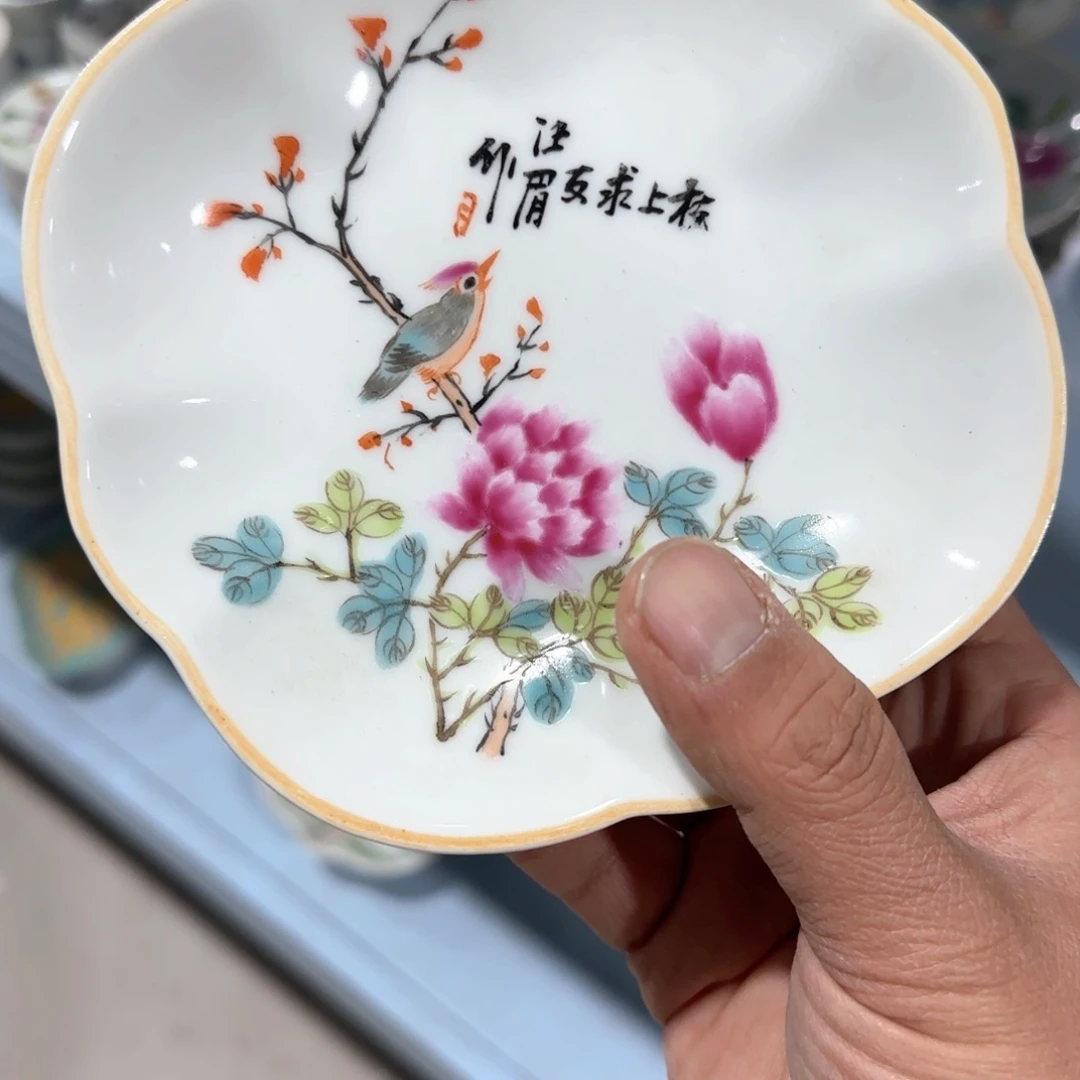 瓷片摆件手绘瓷器全部处理了