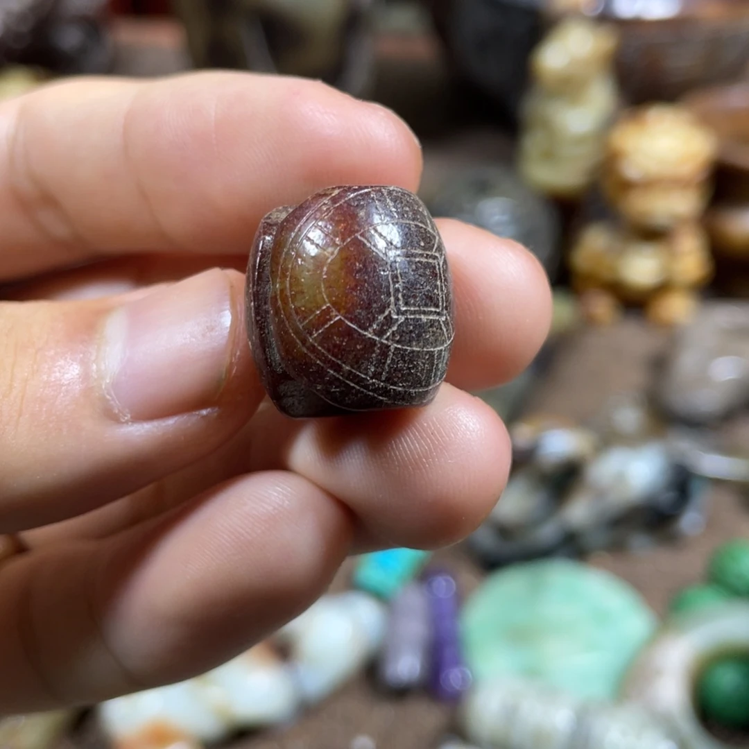 未镶嵌和田玉（糖玉）挂件