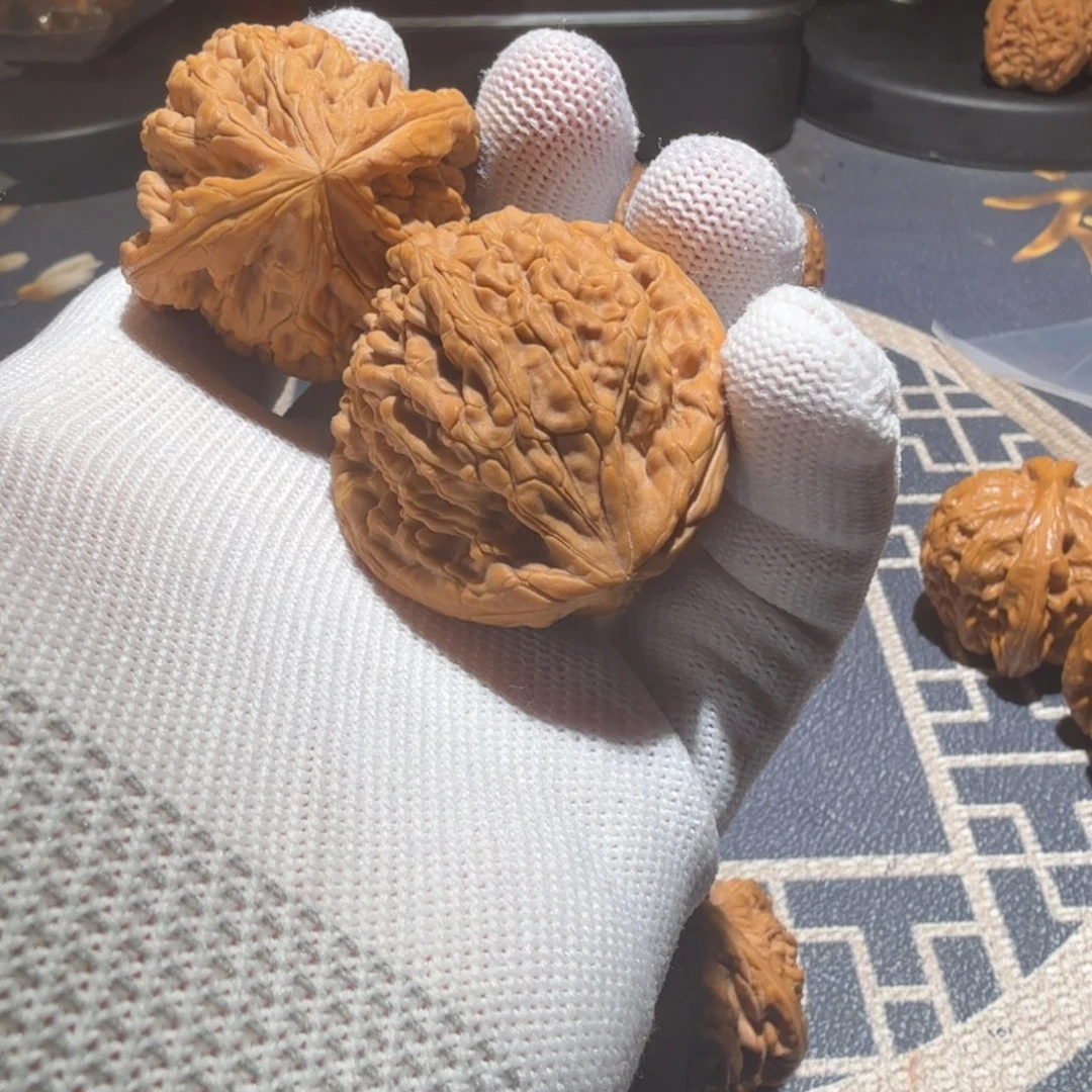 把件文玩核桃虎头王