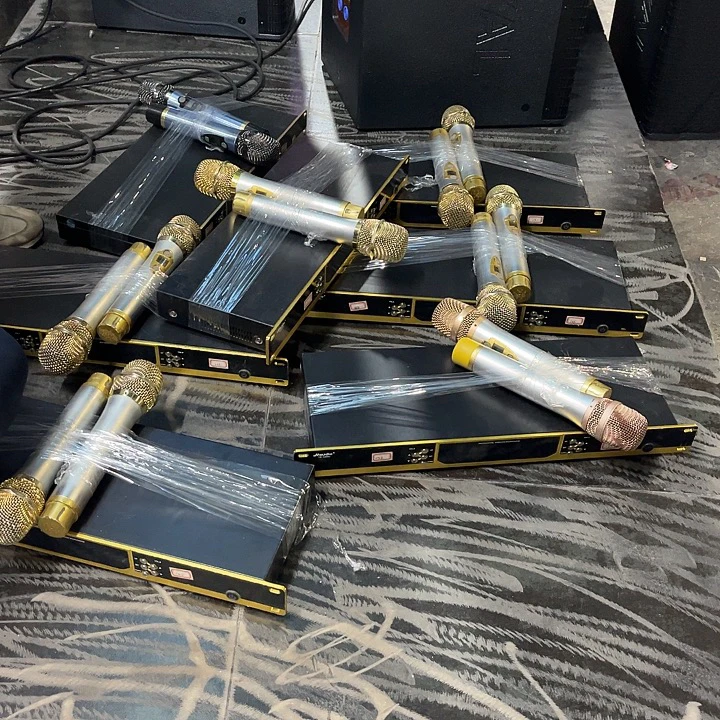 8新  不包邮海媚无线话筒一套价