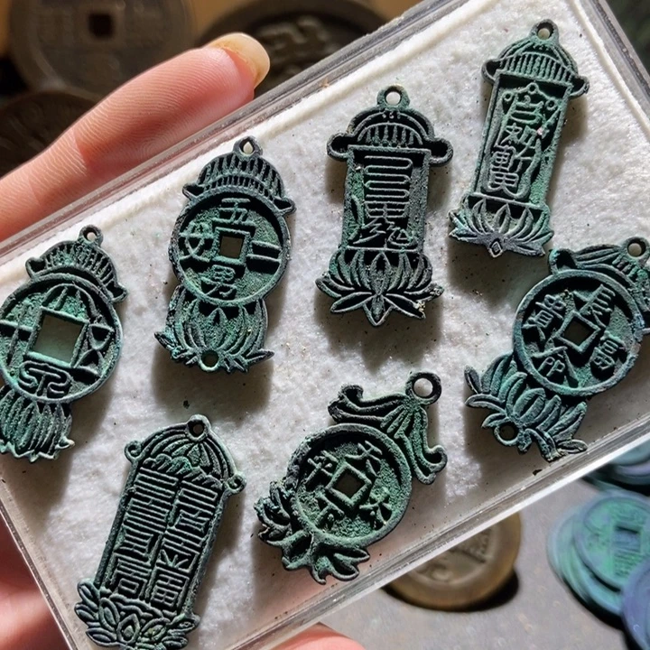 奎***木铜现代工艺品仿制品