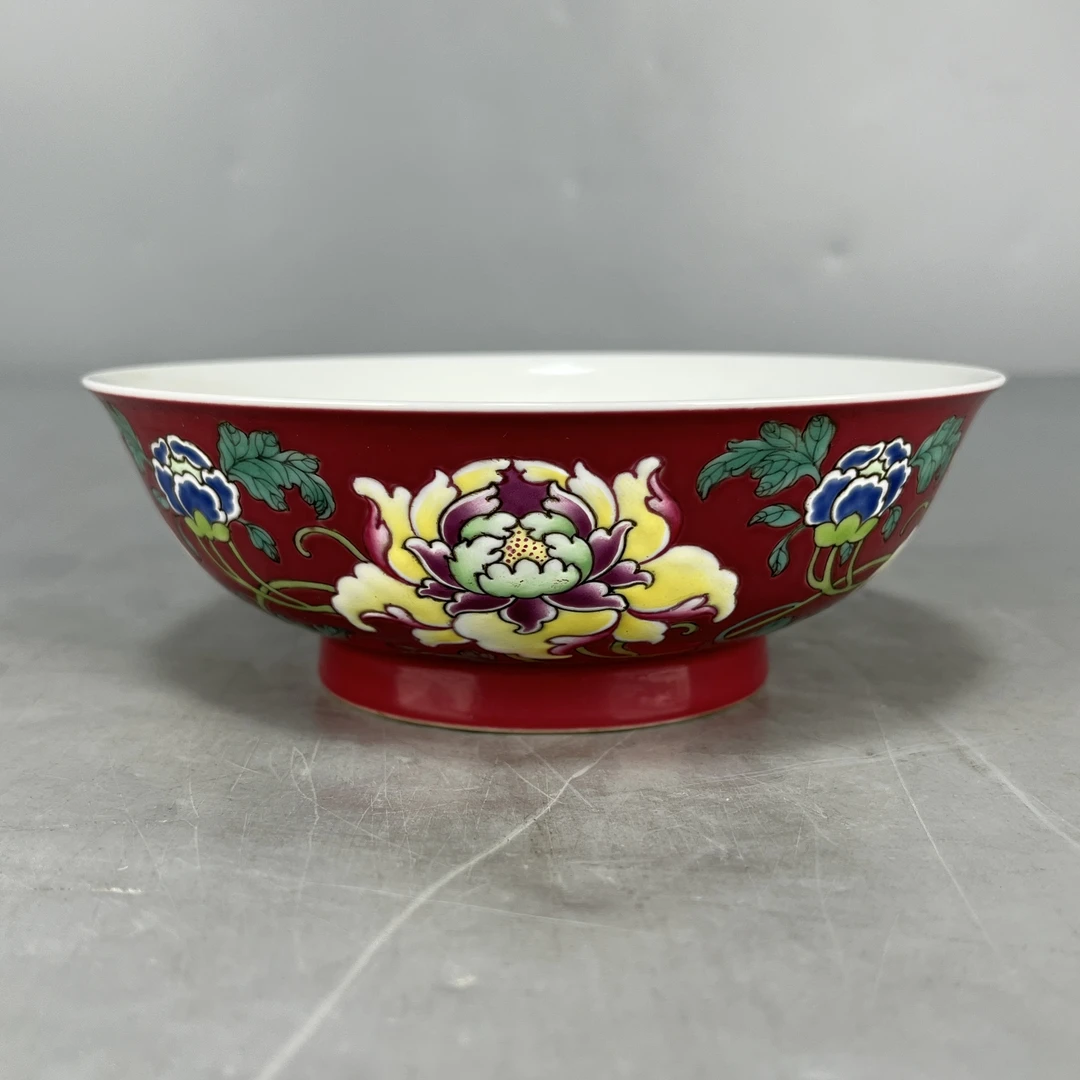 仿古瓷 仿古雍正年制胭脂红珐琅彩花卉纹碗