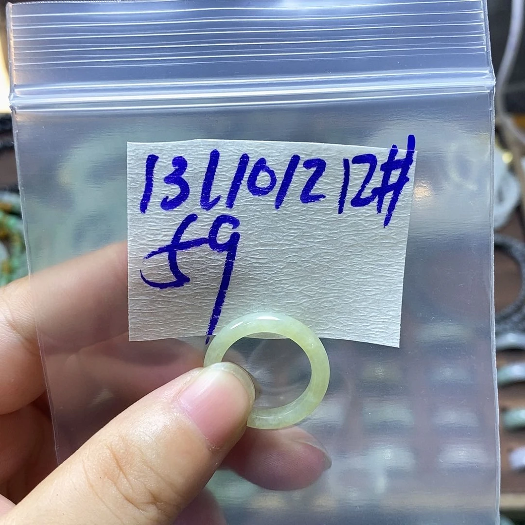 未镶嵌定制翡翠翡翠