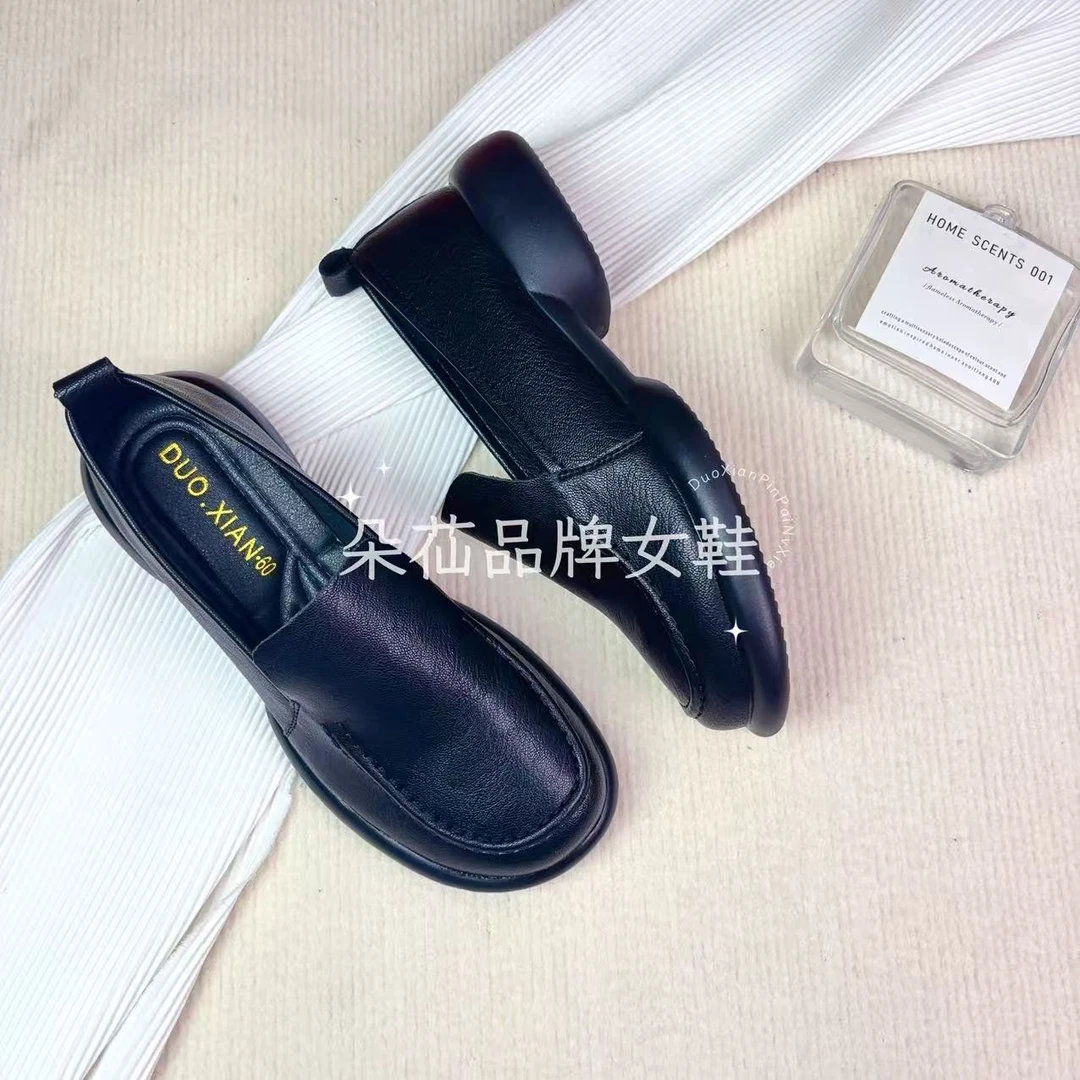 【品牌力荐】时尚百搭复古软底软面乐福鞋女豆豆鞋平底单鞋5867