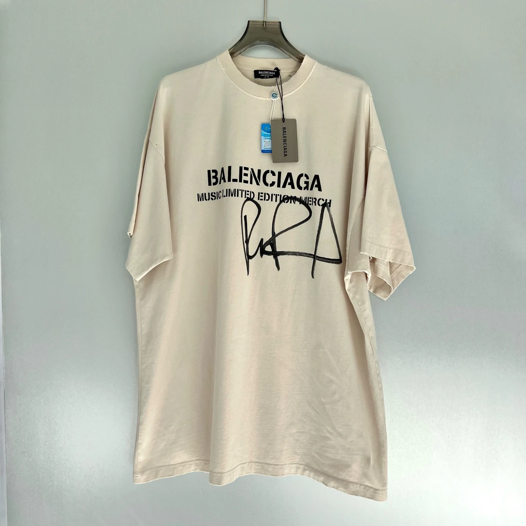 未使用 Balenciaga/巴黎世家 x Rupaul 米色限量短袖/3码(北京)