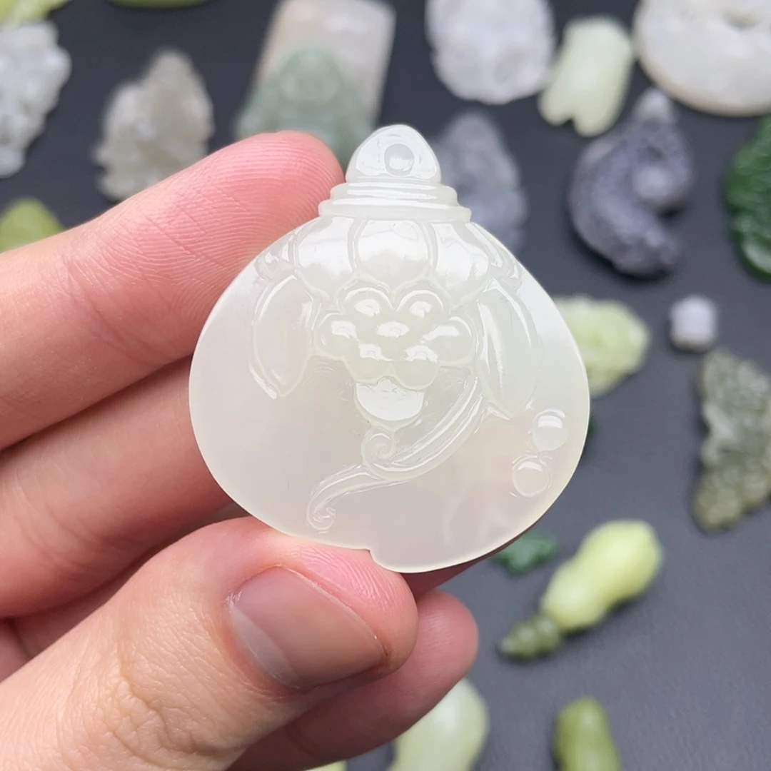 【闪购商品】颈饰未镶嵌和田玉